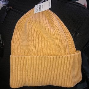 AERIE BEANIE